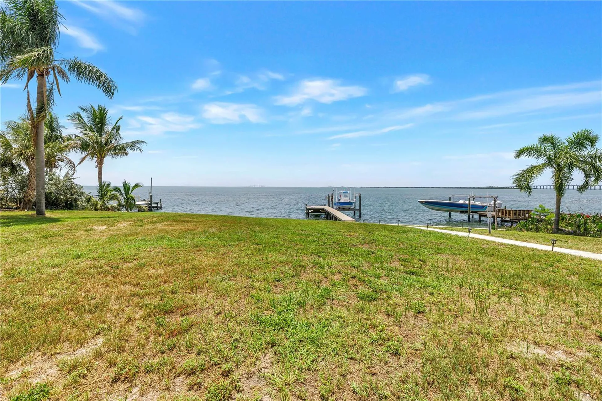 2280 Pinellas Point Drive S St Petersburg FL 33712