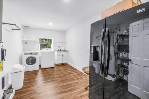 2280 Pinellas Point Drive S St Petersburg FL 33712