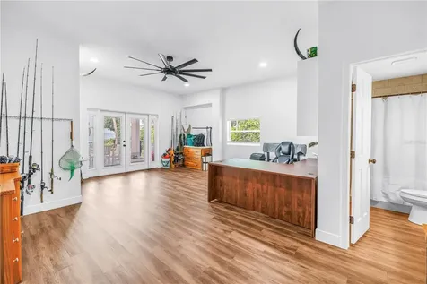 2280 Pinellas Point Drive S St Petersburg FL 33712