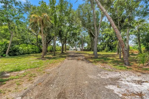 2280 Pinellas Point Drive S St Petersburg FL 33712