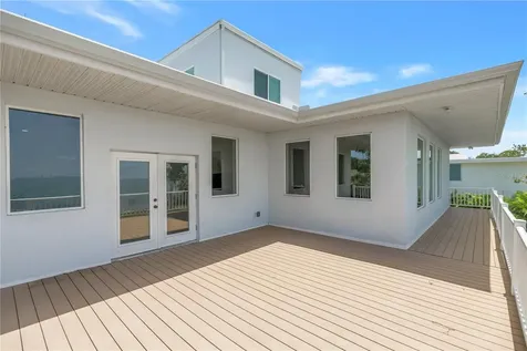 2280 Pinellas Point Drive S St Petersburg FL 33712