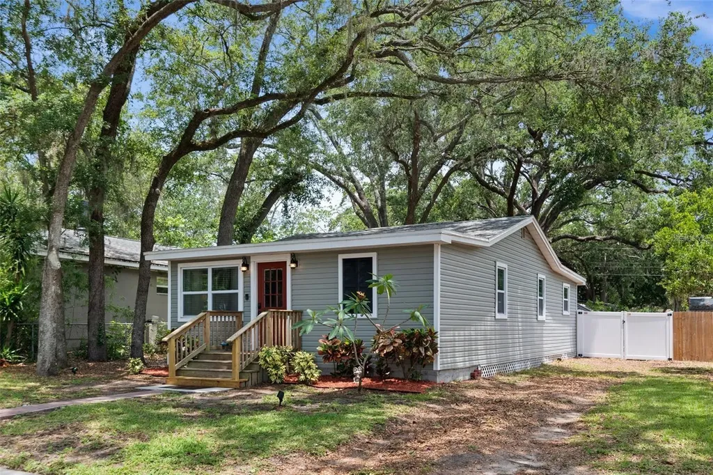 508 5th Avenue NE Largo FL 33770