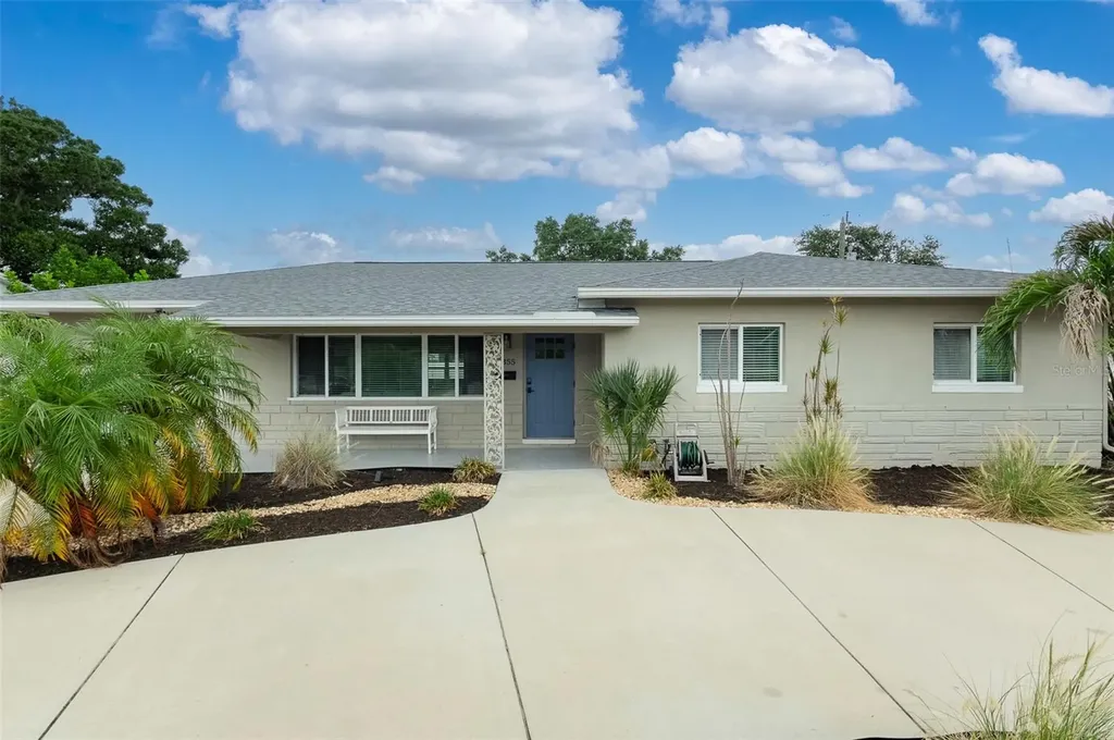 6355 23rd Avenue N St Petersburg FL 33710