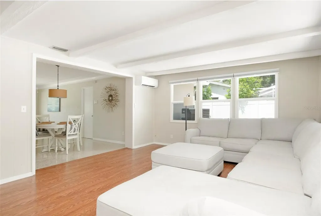 6355 23rd Avenue N St Petersburg FL 33710