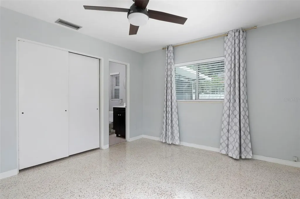 6355 23rd Avenue N St Petersburg FL 33710