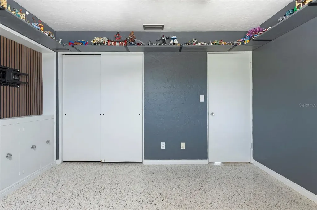 6355 23rd Avenue N St Petersburg FL 33710