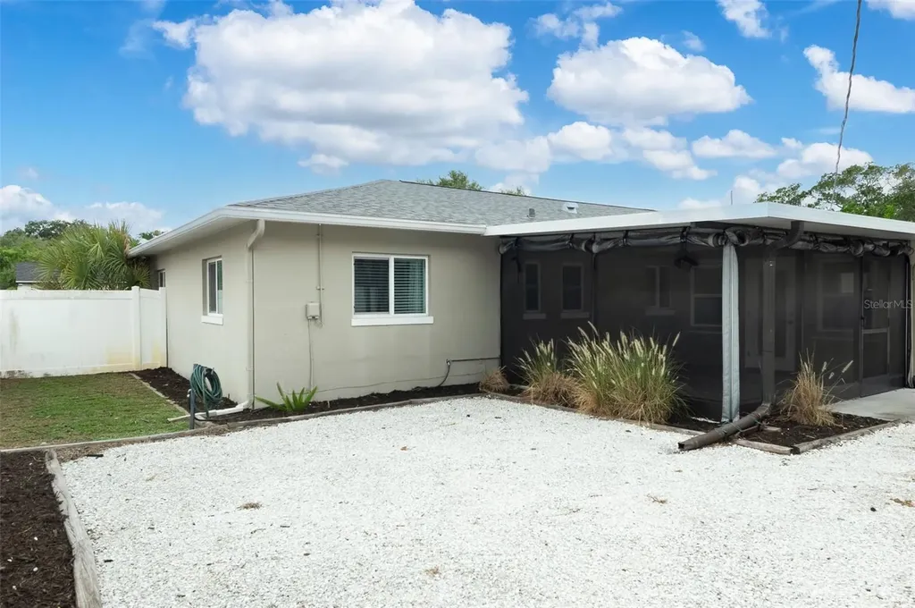 6355 23rd Avenue N St Petersburg FL 33710