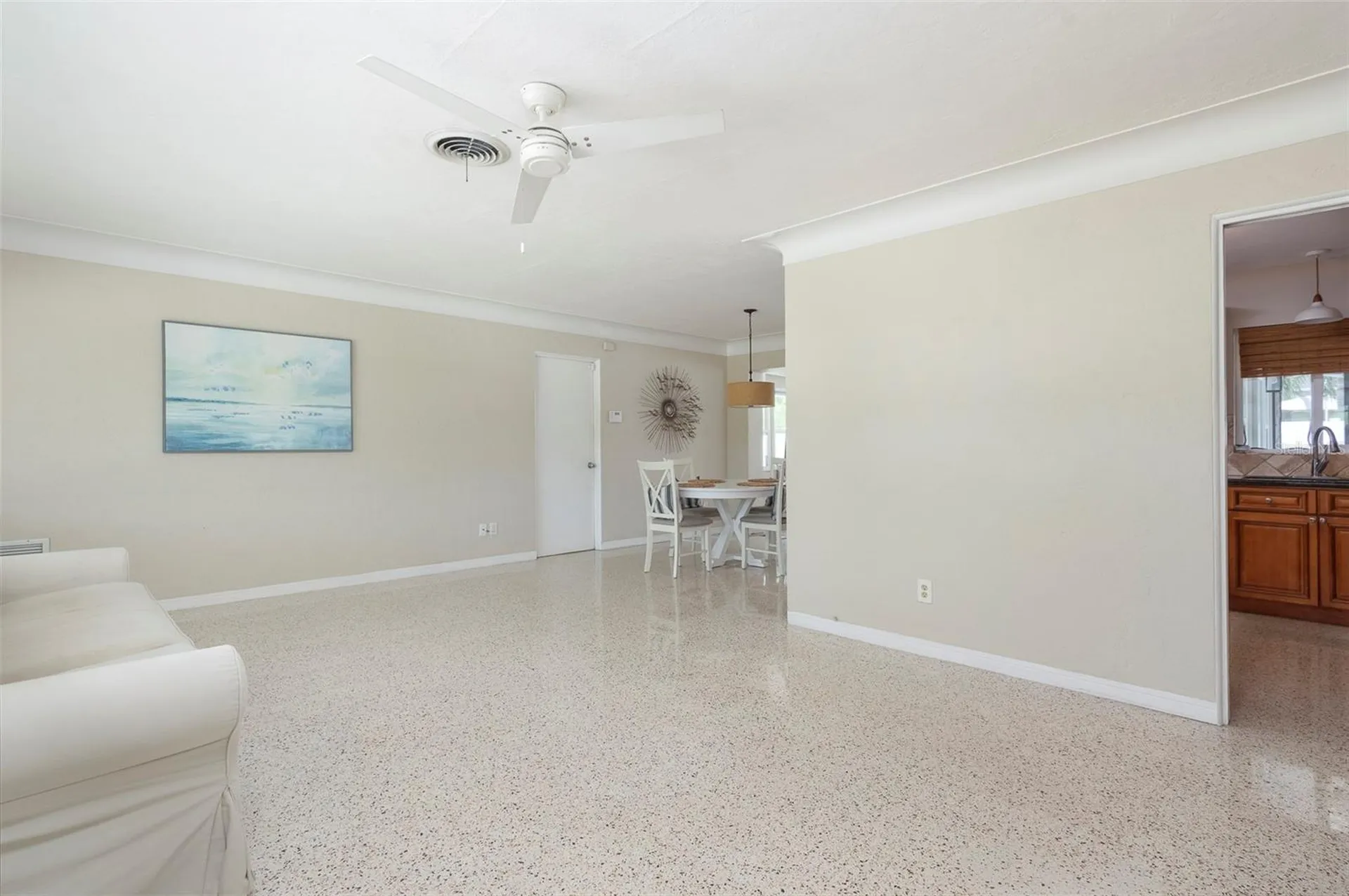 6355 23rd Avenue N St Petersburg FL 33710