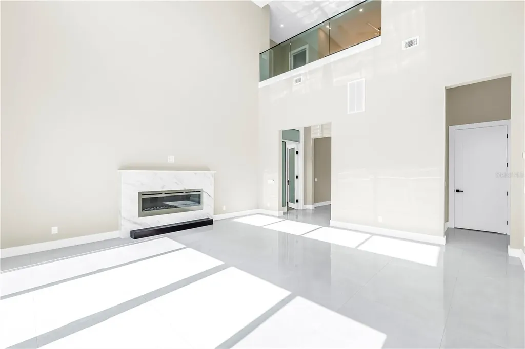 2783 67th Way N St Petersburg FL 33710