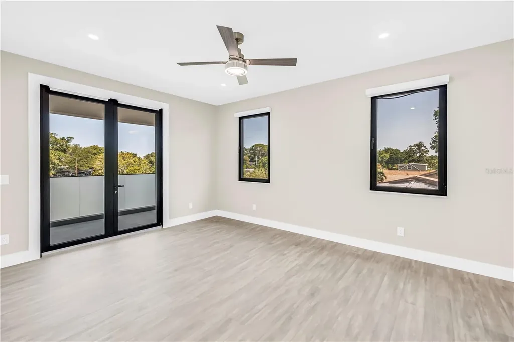 2783 67th Way N St Petersburg FL 33710