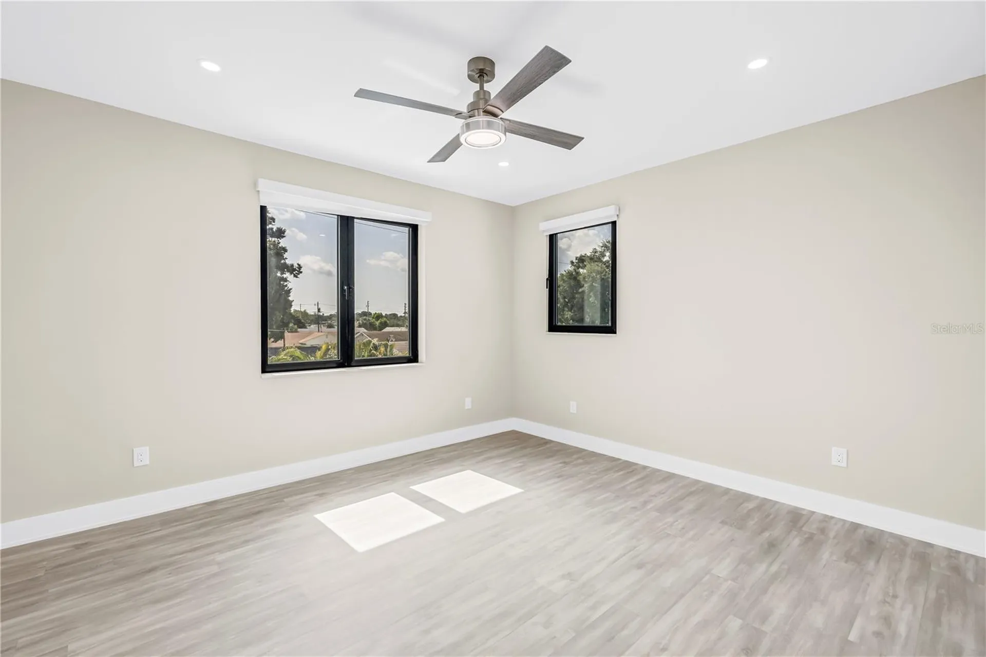2783 67th Way N St Petersburg FL 33710