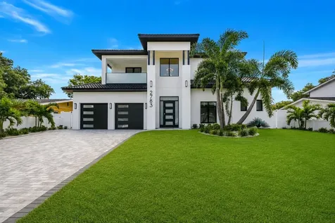 2783 67th Way N St Petersburg FL 33710