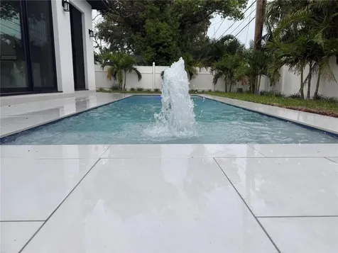 2783 67th Way N St Petersburg FL 33710