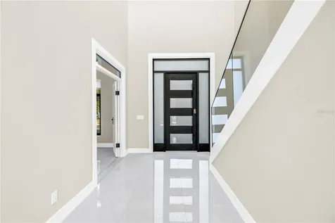 2783 67th Way N St Petersburg FL 33710