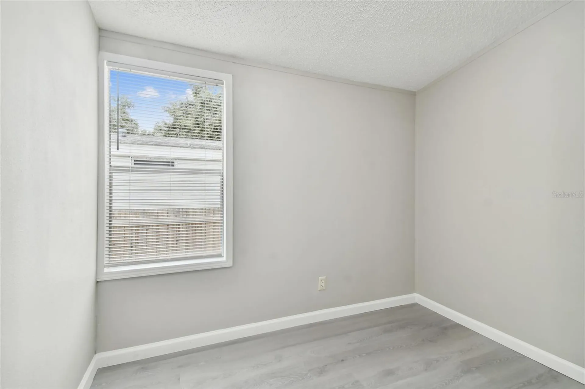 10607 Bay Hills Circle Thonotosassa FL 33592