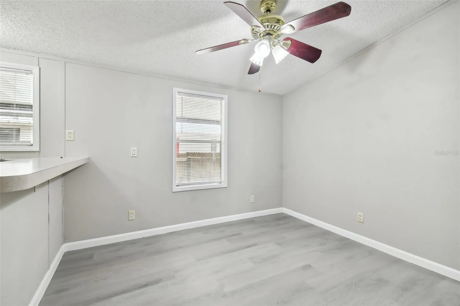 10607 Bay Hills Circle Thonotosassa FL 33592