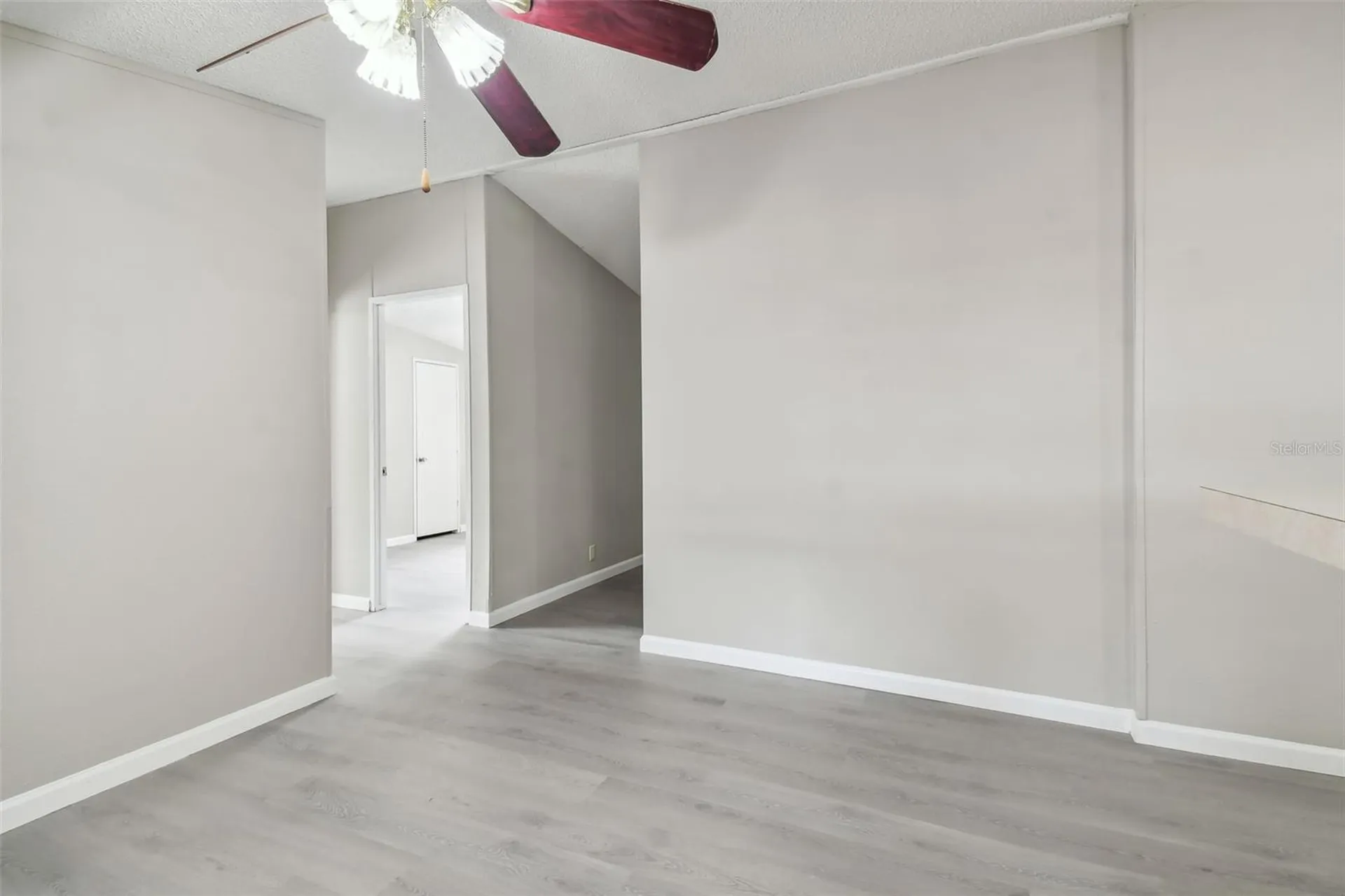 10607 Bay Hills Circle Thonotosassa FL 33592