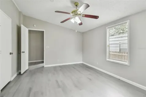 10607 Bay Hills Circle Thonotosassa FL 33592