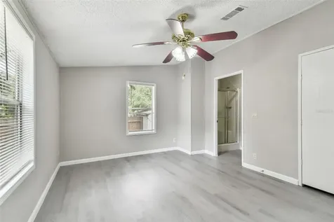 10607 Bay Hills Circle Thonotosassa FL 33592