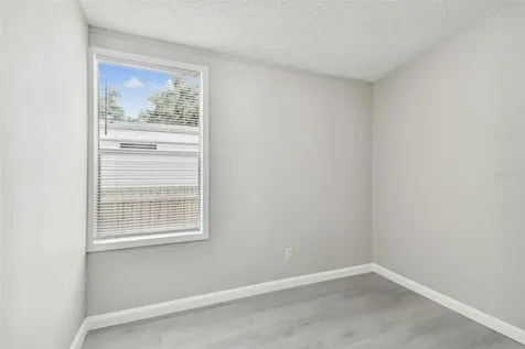 10607 Bay Hills Circle Thonotosassa FL 33592