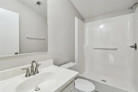 10607 Bay Hills Circle Thonotosassa FL 33592