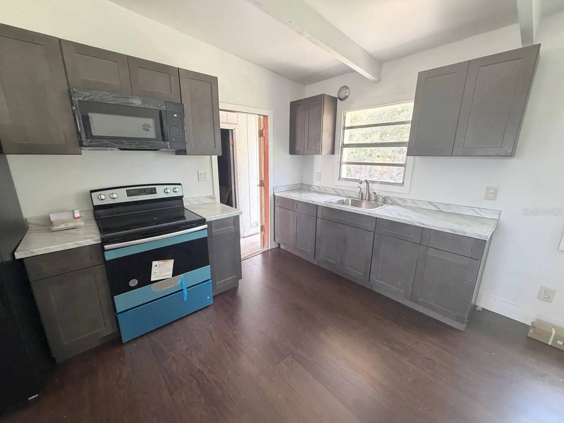 1310 Warrington Way Tampa FL 33619