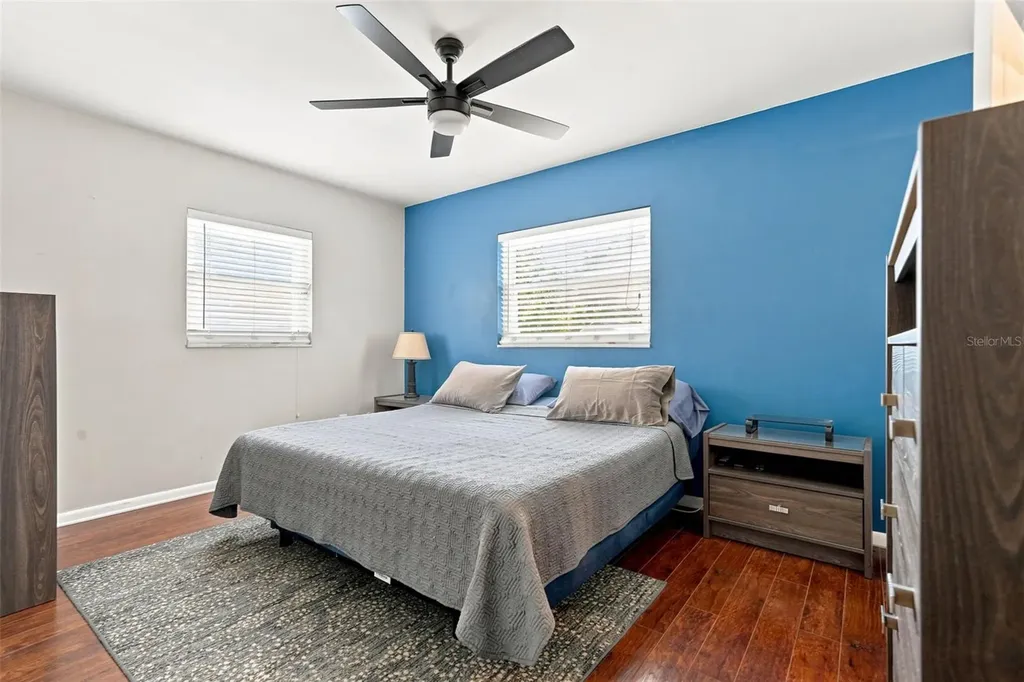 1901 E Diana Street Tampa FL 33610