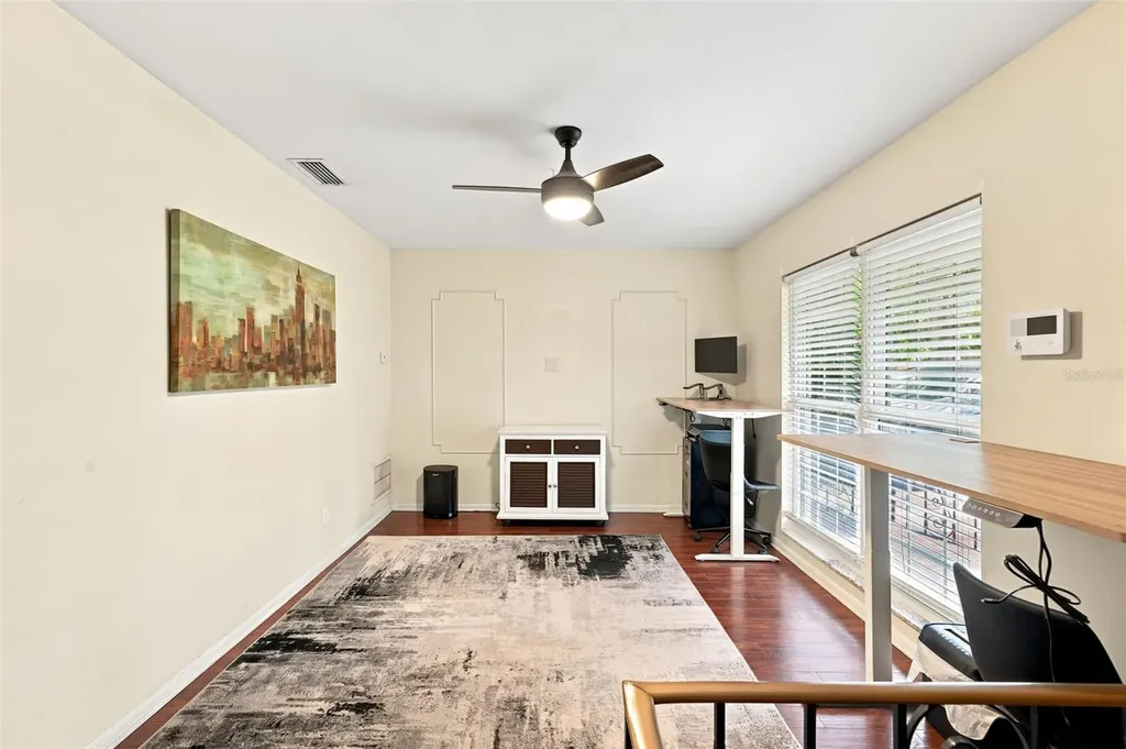 1901 E Diana Street Tampa FL 33610