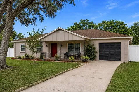 1901 E Diana Street Tampa FL 33610