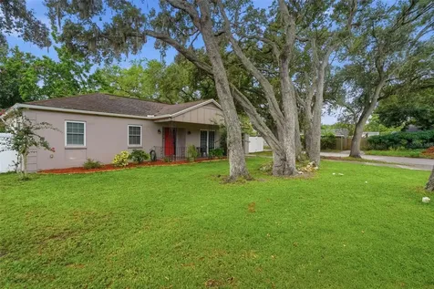 1901 E Diana Street Tampa FL 33610