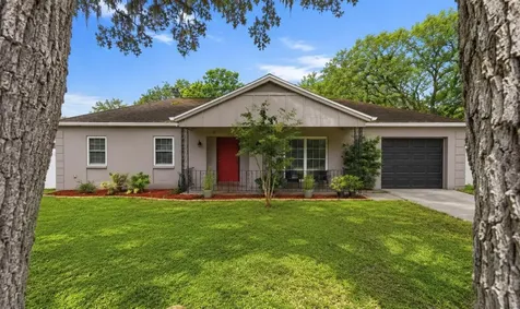 1901 E Diana Street Tampa FL 33610