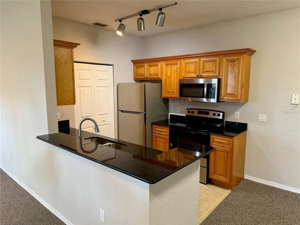 826 Grand Regency Point Altamonte Springs FL 32714