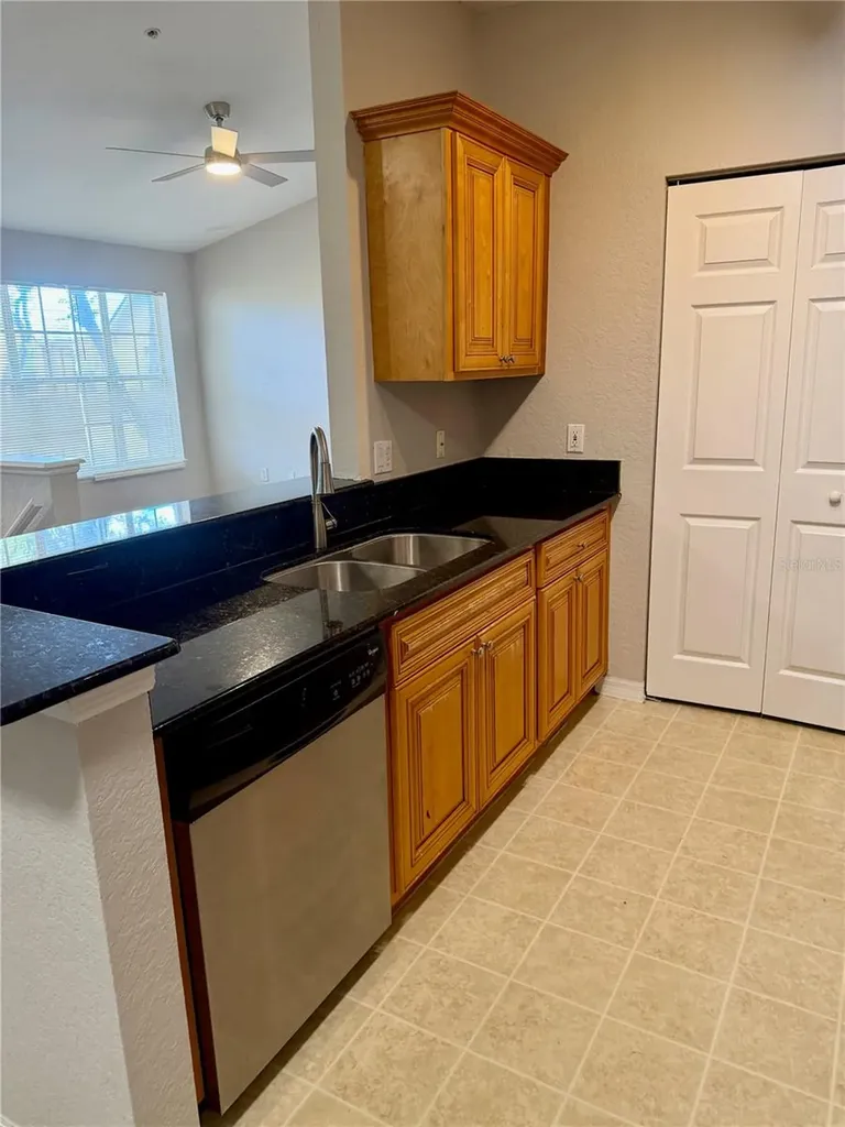 826 Grand Regency Point Altamonte Springs FL 32714