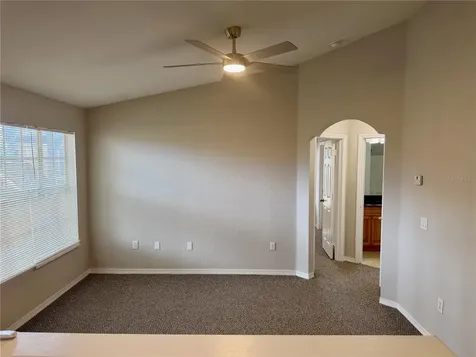 826 Grand Regency Point Altamonte Springs FL 32714