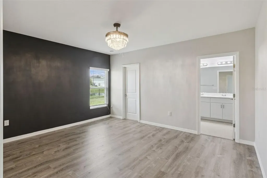 309 Citrine Loop Kissimmee FL 34758