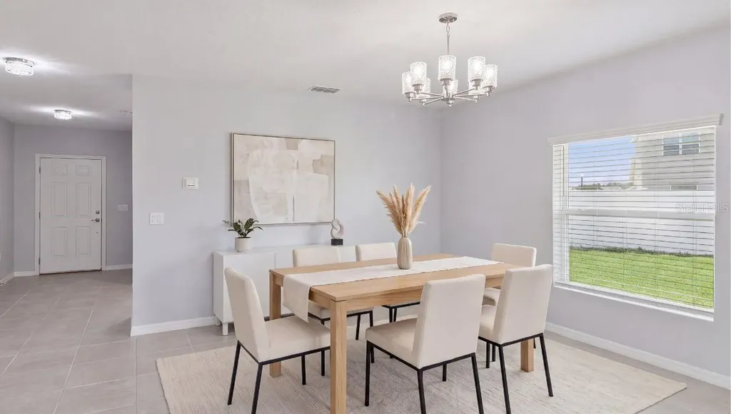 309 Citrine Loop Kissimmee FL 34758