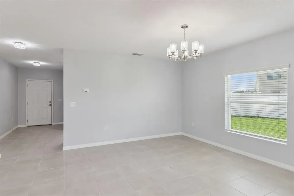 309 Citrine Loop Kissimmee FL 34758