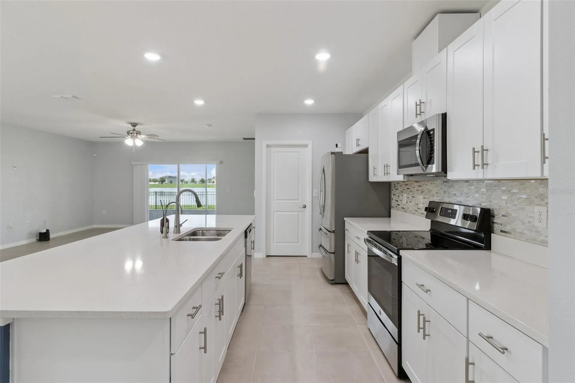 309 Citrine Loop Kissimmee FL 34758