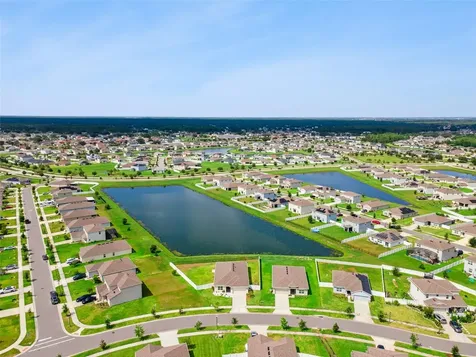 309 Citrine Loop Kissimmee FL 34758