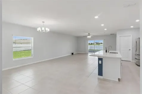 309 Citrine Loop Kissimmee FL 34758