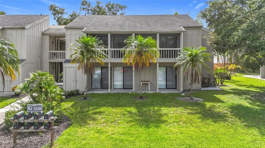 2220 Bahia Vista Street Sarasota FL 34239