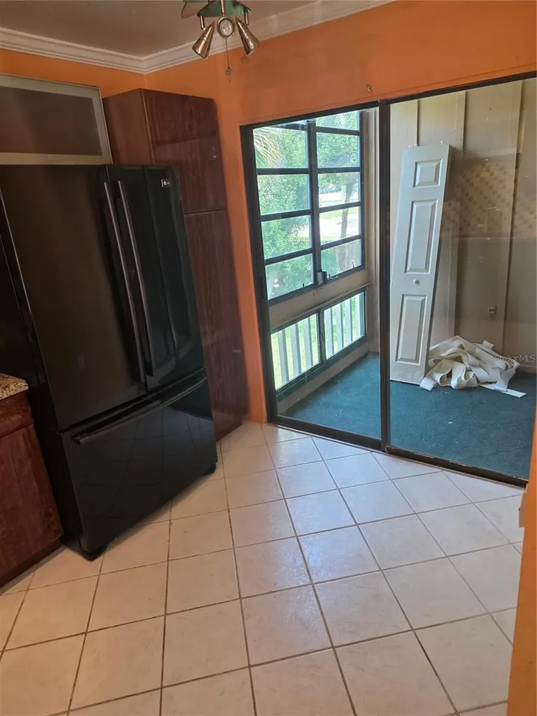 2220 Bahia Vista Street Sarasota FL 34239