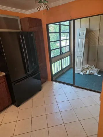 2220 Bahia Vista Street Sarasota FL 34239