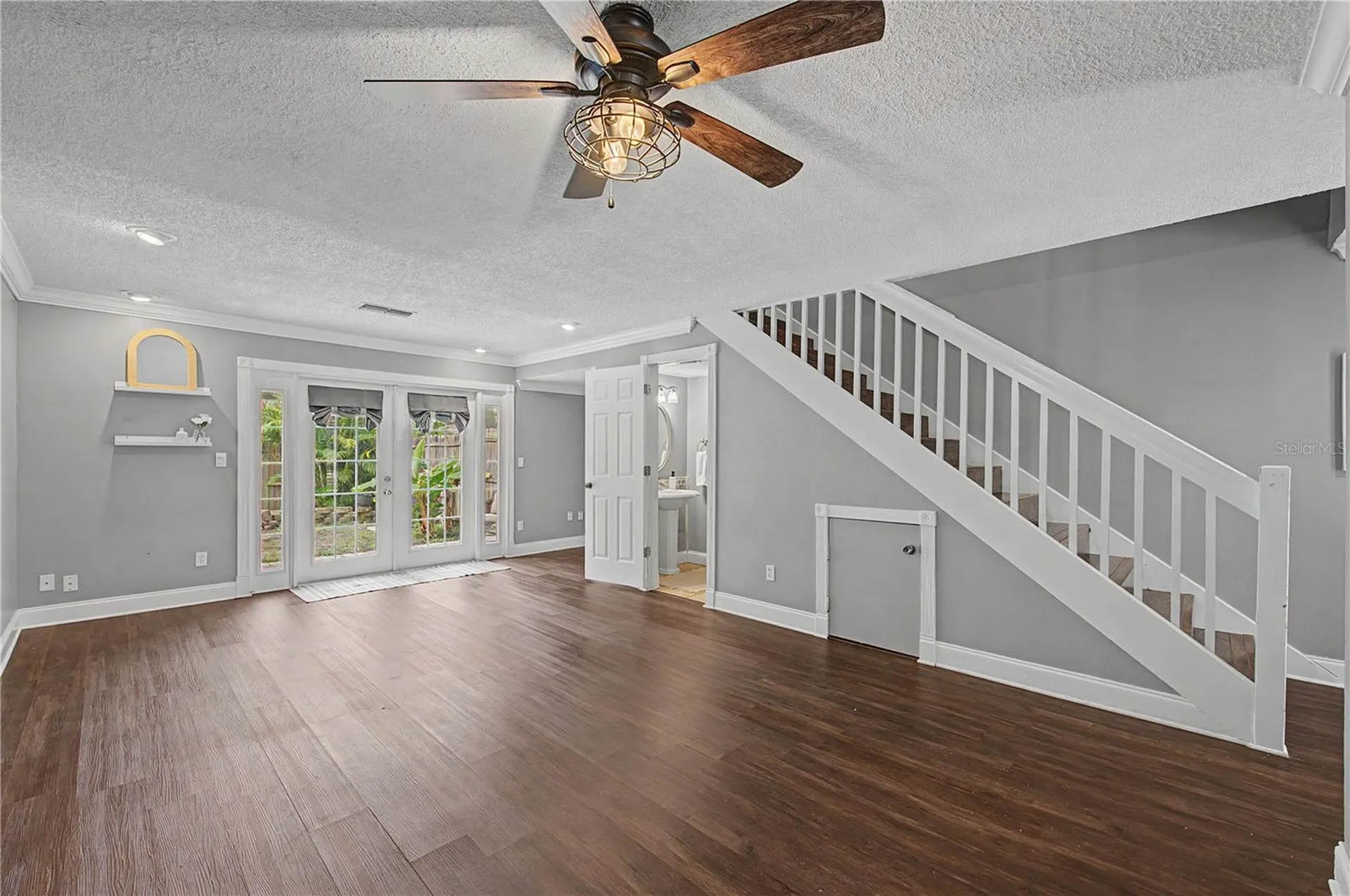 3010 S Pines Drive Largo FL 33771