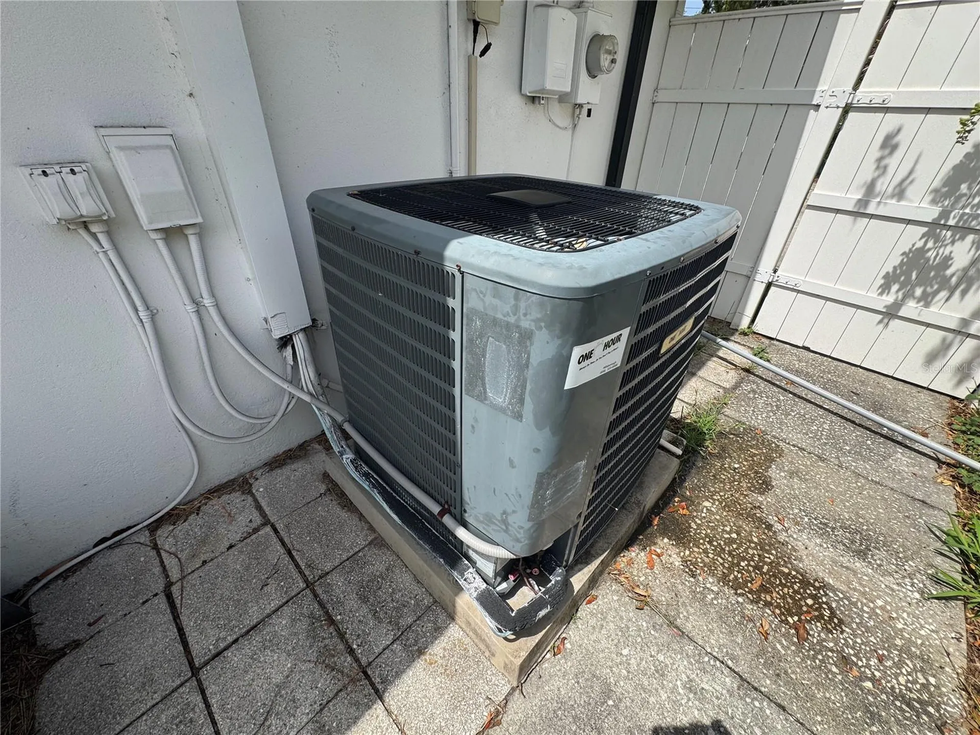 907 S Florida Avenue Tarpon Springs FL 34689