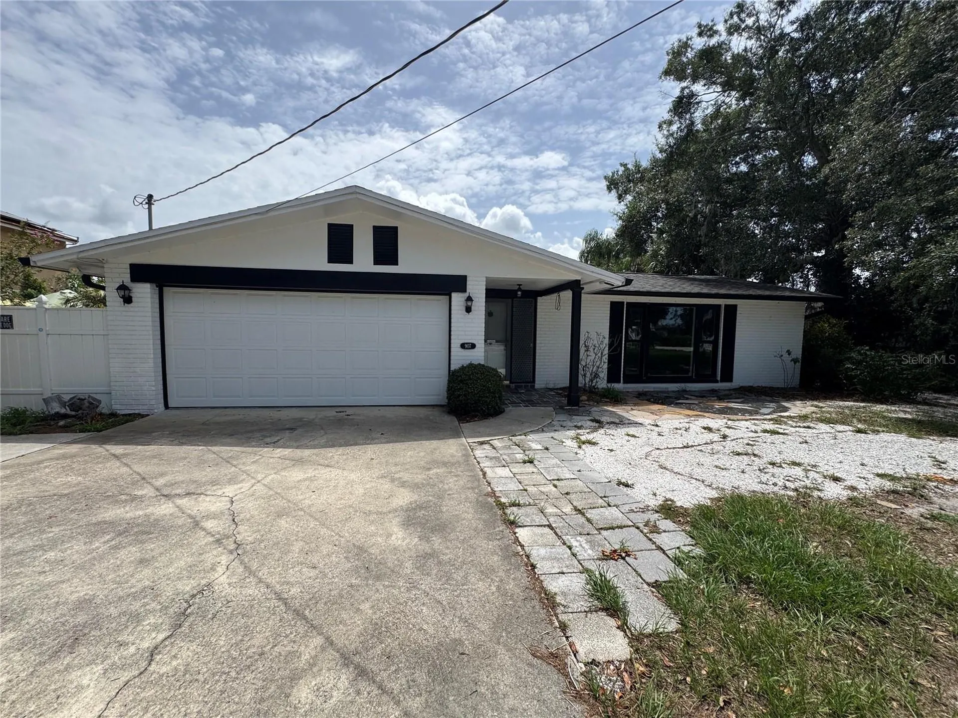 907 S Florida Avenue Tarpon Springs FL 34689
