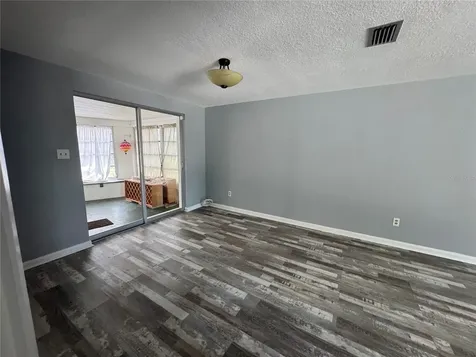907 S Florida Avenue Tarpon Springs FL 34689