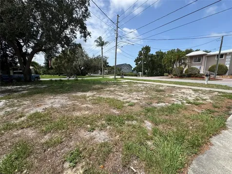 907 S Florida Avenue Tarpon Springs FL 34689