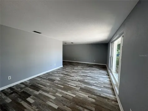 907 S Florida Avenue Tarpon Springs FL 34689