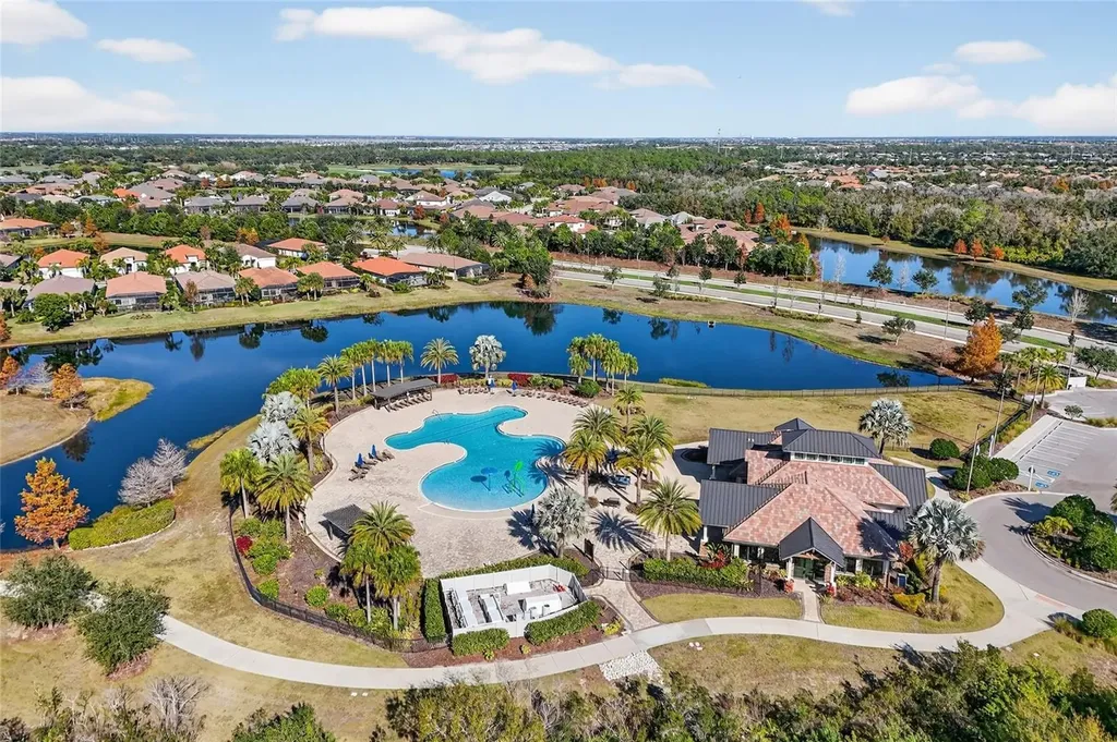 15308 Helmsdale Place Lakewood Ranch FL 34202